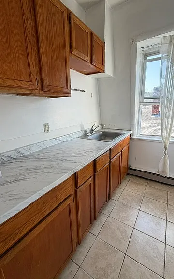 39 Brighton St #3 — Photo 9