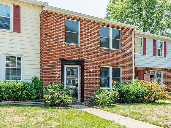 3rd image of 9711 Springfield Woods Cir