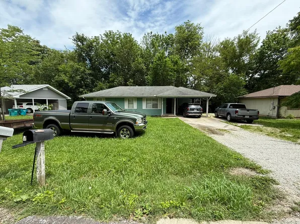 2520 N Prospect Avenue, Springfield, MO 65803