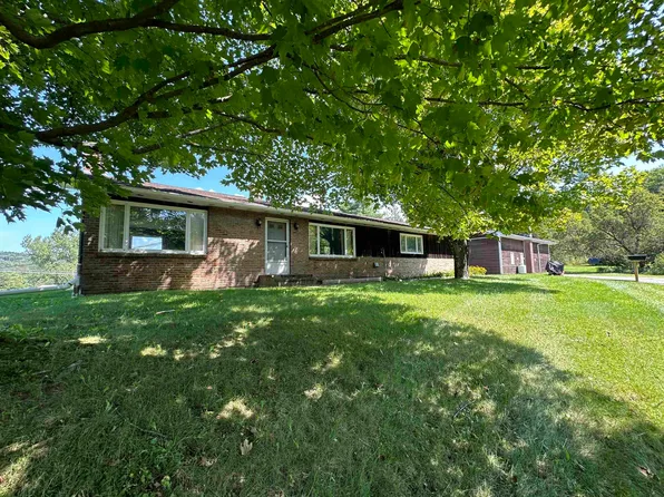 2025 Waterbury Road, Stowe, VT 05672