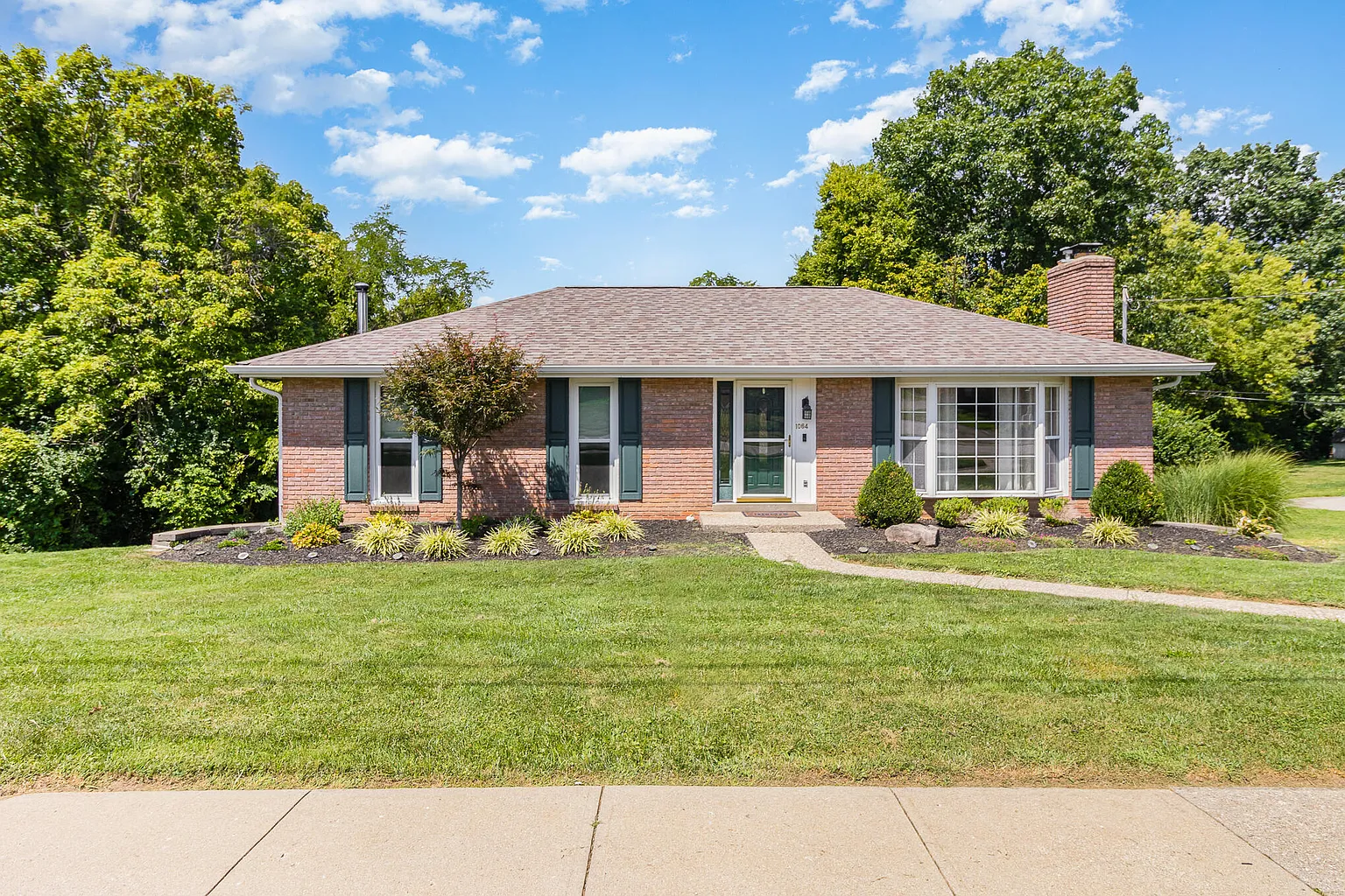 1064 Blossom Dr photo 1