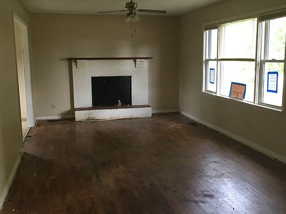 4th image of 4032 Paris Hwy #54