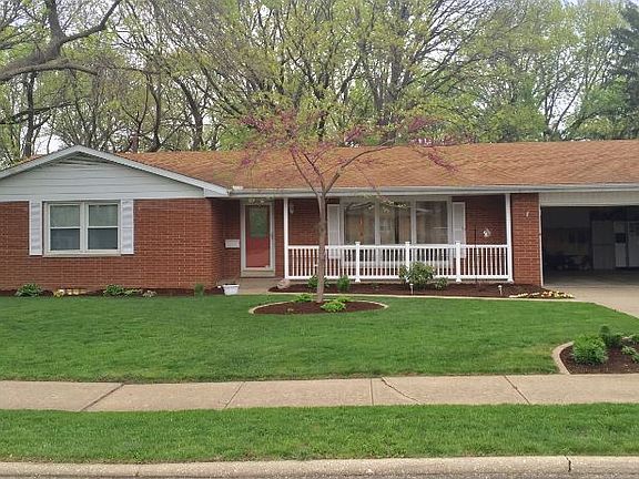 2nd image of 3213 W Capitol Dr
