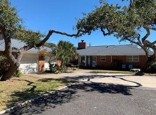 1641 N Fulton Beach Rd, Rockport, TX 78382