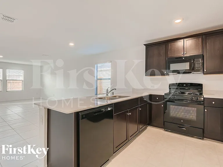 305 Dry Canyon Way — Photo 10
