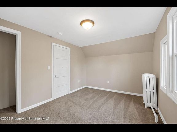 3rd image of 107 Claremont Ave