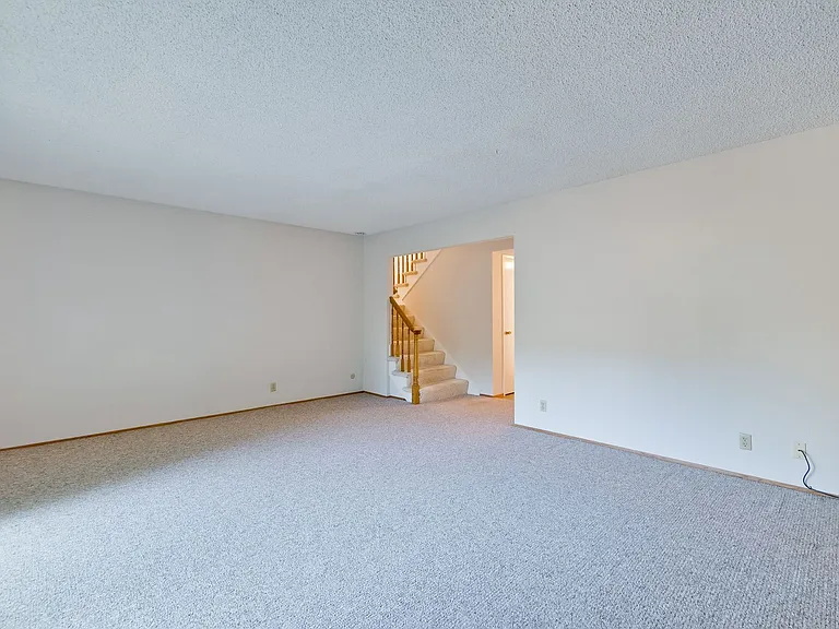 21940 Rucker Dr — Photo 61