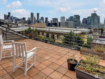 712 E Denny Way #502, Seattle, WA, 98122