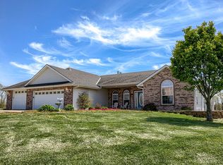7881 NW Harley Rd, Gower, MO 64454