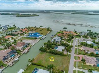 1031 E Inlet Dr, Marco Island, FL 34145