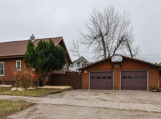 212 N 6th St, Marshalltown, IA 50158