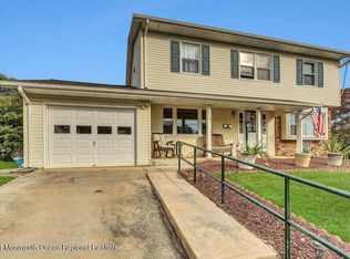 1024 Woodlane Rd, Jackson, NJ 08527