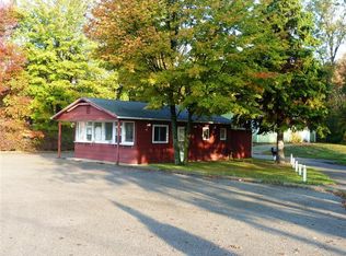 14485 Cleveland St, Spring Lake, MI 49456