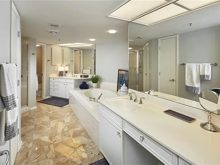 4651 Gulf Shore Blvd N #901 — Photo 12