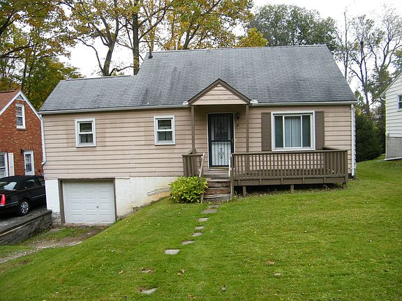 3rd image of 373 Agate Ave