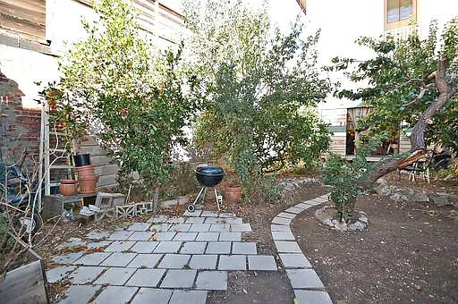 1057 Valencia St — Photo 8
