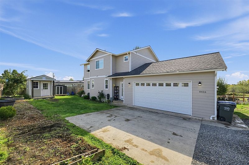 2nd image of 8416 Treevue Road