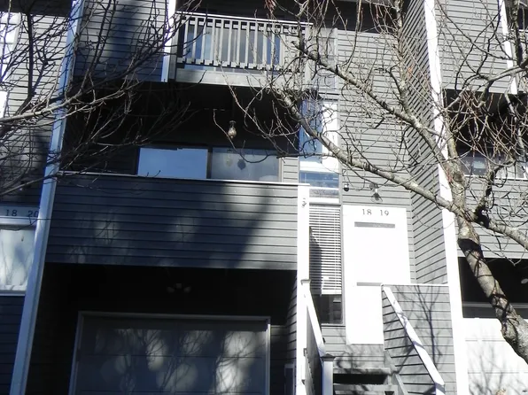 18 Hudson Street #19, Bethel, CT 06801