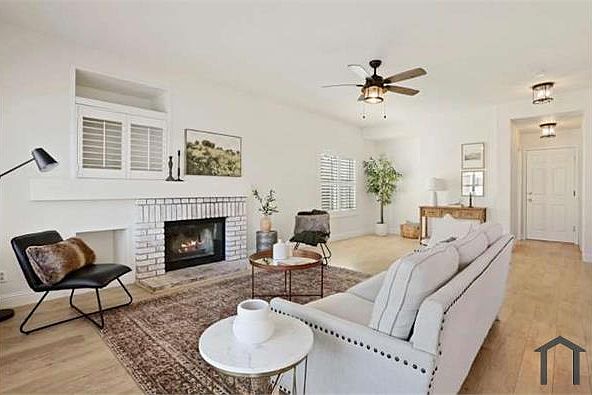 1st image of 883 Darby Dr #1