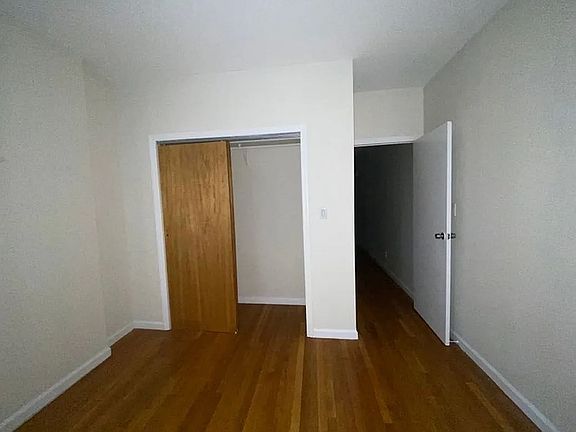 4th image of 346 W 36th St APT 3B
