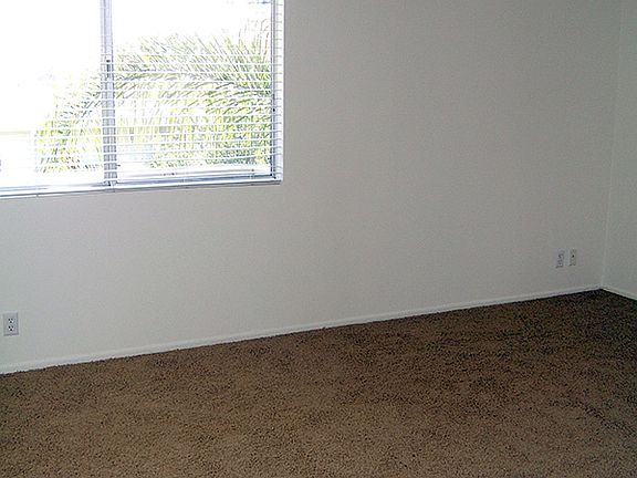 5th image of 11901 Goshen Ave APT 202