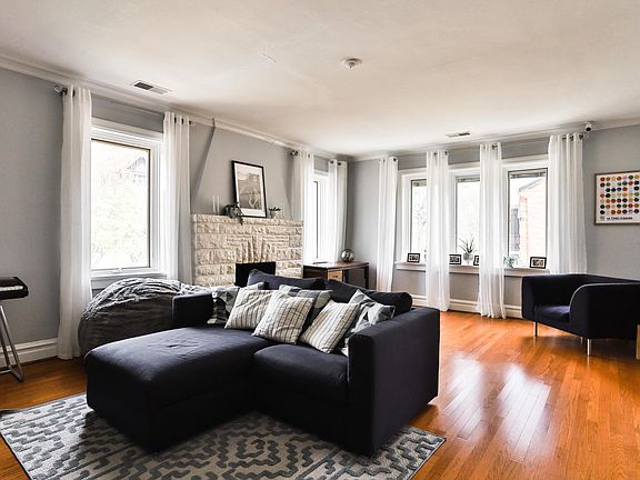 3rd image of 7546 Buckingham Dr #2F