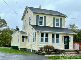 103 School St, Piscataway, NJ 08854