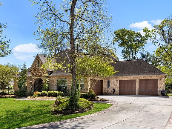 3rd image of 27210 Cass Ct
