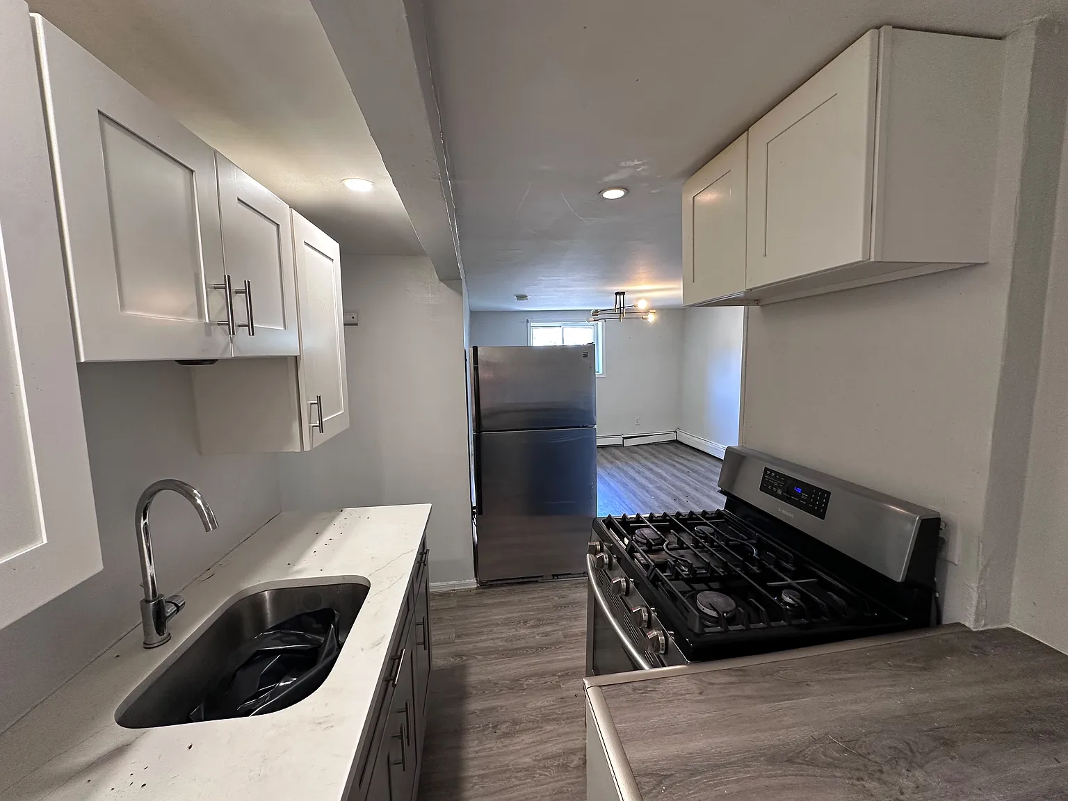 656 Ocean Ave — Photo 1