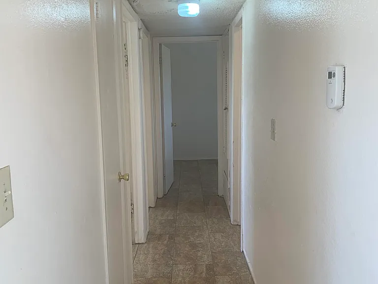 703 Hilton Ave — Photo 5