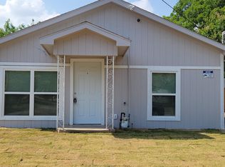 301 Robbins St, Cleburne, TX 76031