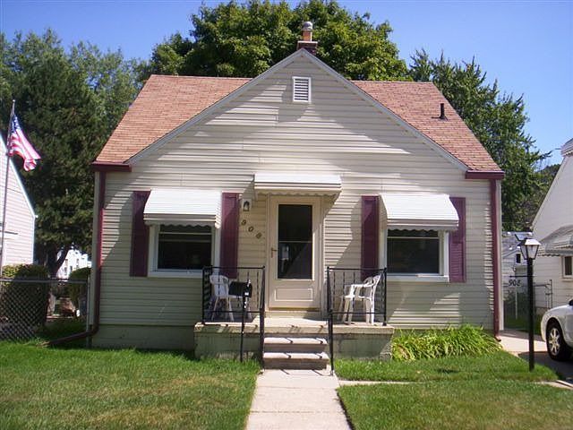 1st image of 908 N Kenwood Ave