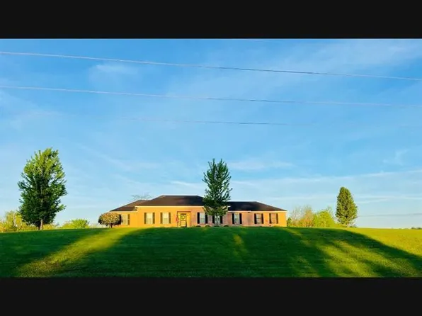 309 Marion Dr, Wilmington, OH 45177