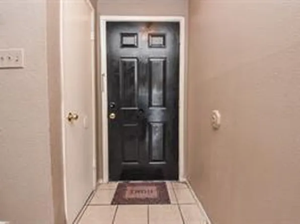 8405 Wilcrest Dr APT 2700, Houston, TX 77072