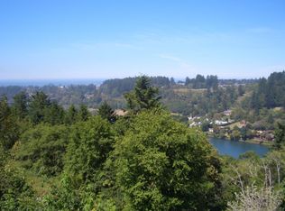 16629 Foster Rd, Brookings, OR 97415