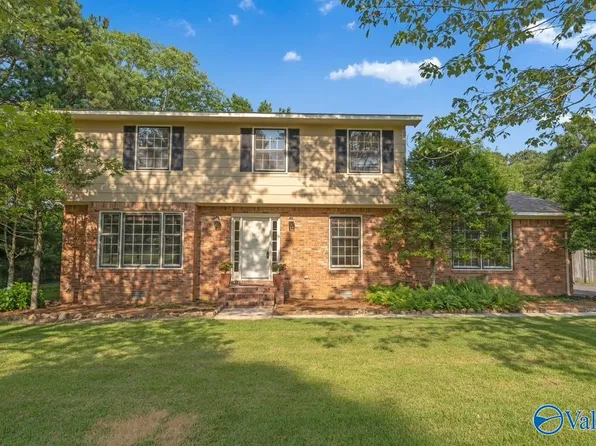 142 Ramsey Dr, Albertville, AL 35951
