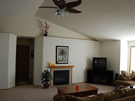 3rd image of 17807 80th Street Ct E