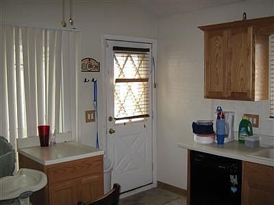 3rd image of 256 Plymouth Dr