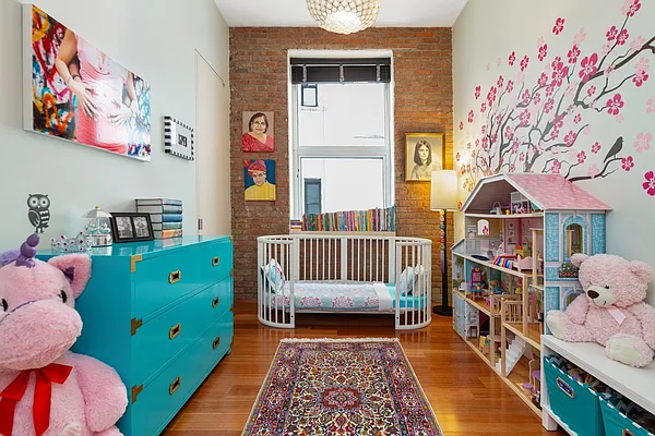 Sold by Brown Harris Stevens | media 9