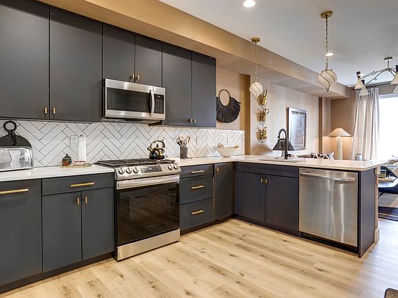 5th image of 4925 W 10th Ave #103A