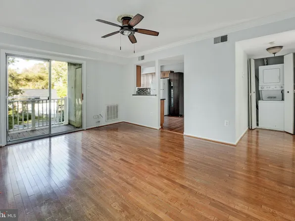 2762 Bordeaux Pl #25B17, Woodbridge, VA 22192