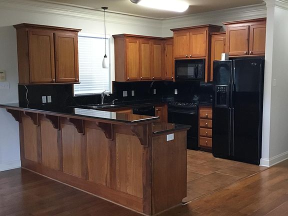5th image of 11182 River Highlands Dr Unit 10A