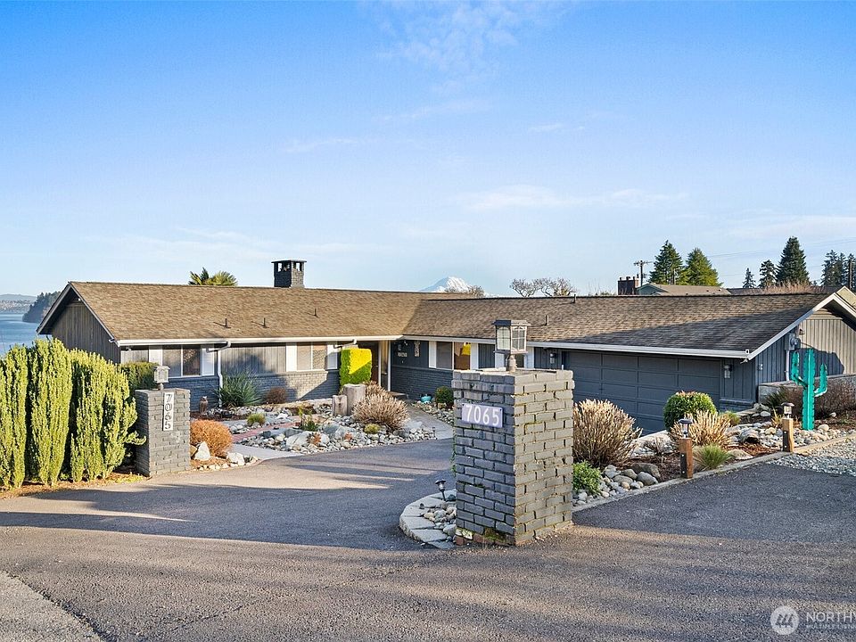 7065 Grandview Place, Gig Harbor, WA 98335 | Zillow