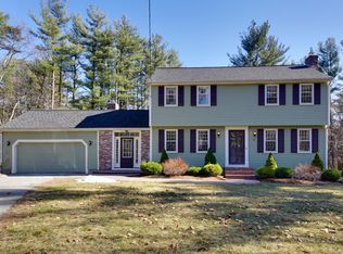 30 Banbury Dr, Westford, MA 01886