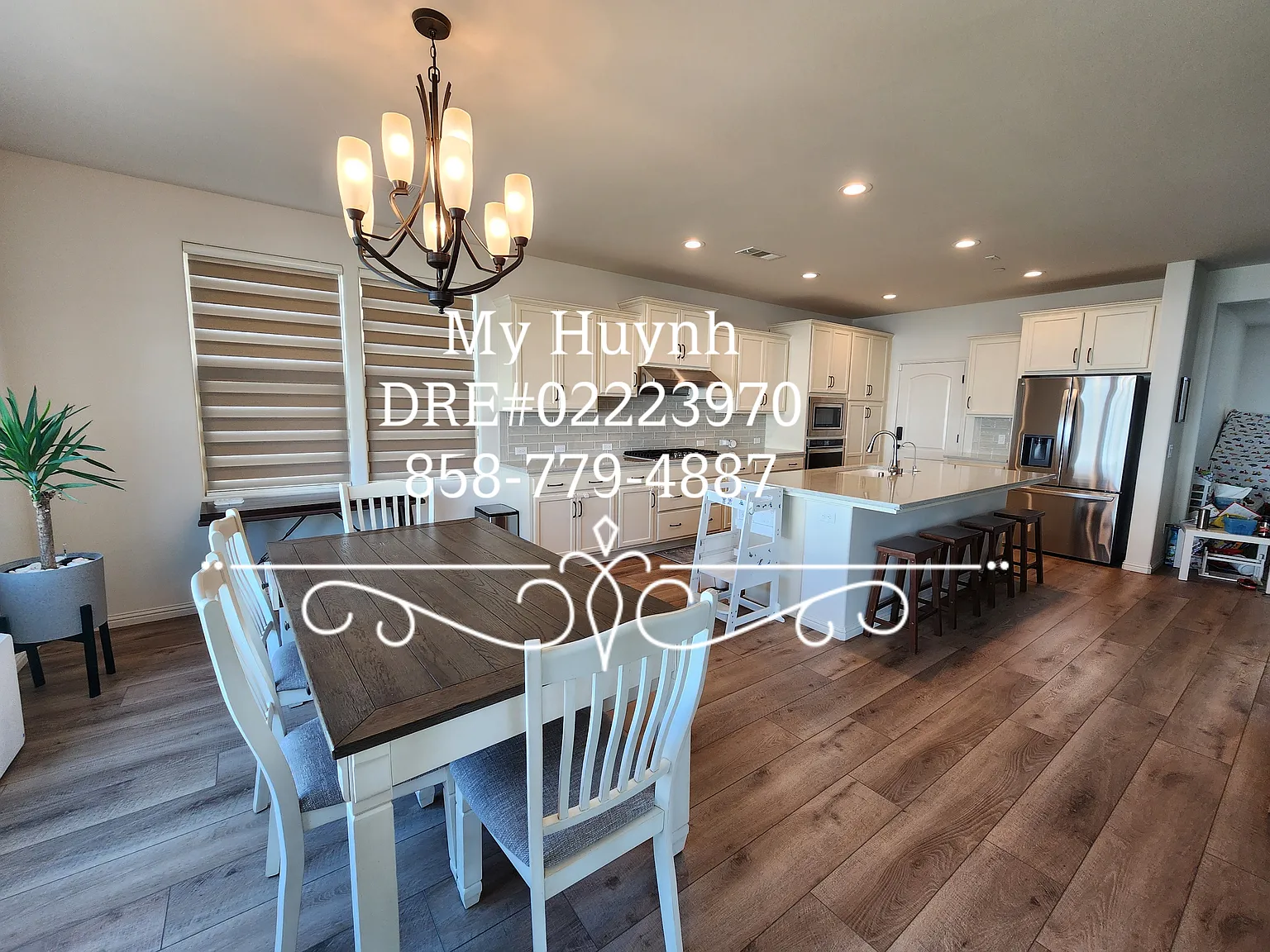 3 bed, 2.5 bath, 2329 sqft, $3,500 — Photo 3