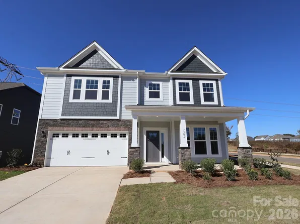 7204 Helmans Dr, Huntersville, NC 28078