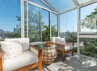 261 Park Ave APT 5, Weehawken, NJ 07086