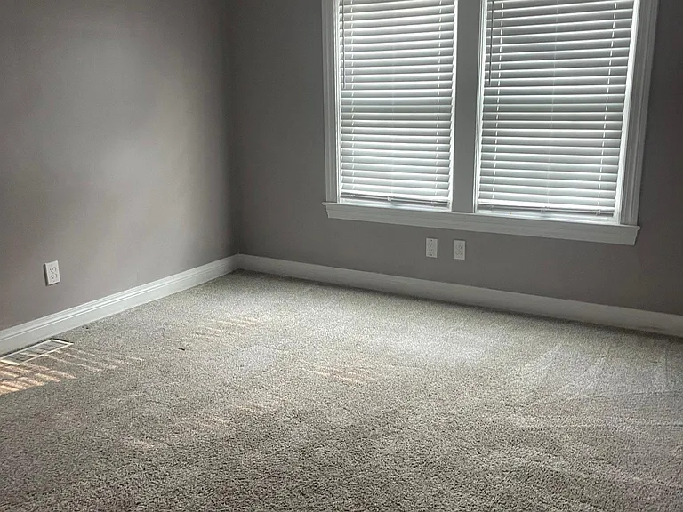 3030 Louisa Ave — Photo 7