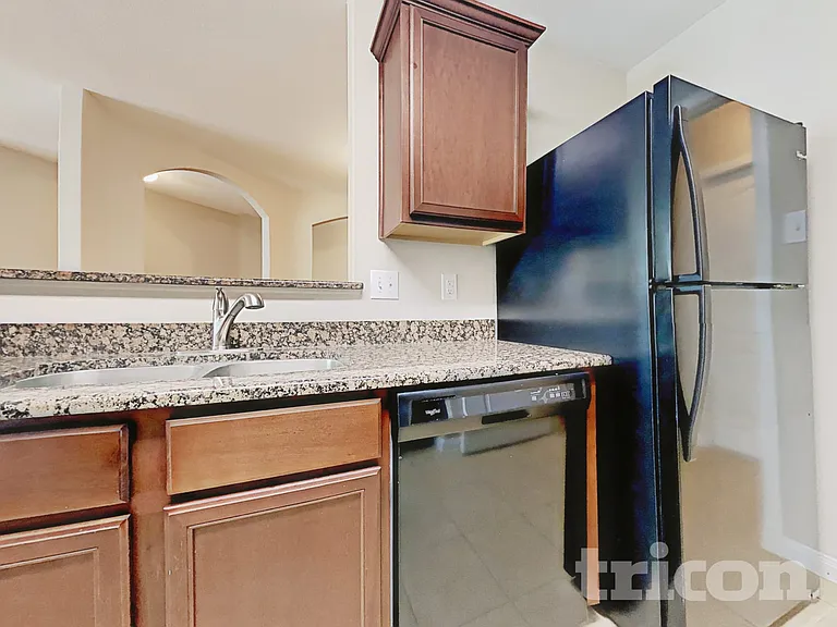 8902 Snapping Turtle Dr — Photo 5
