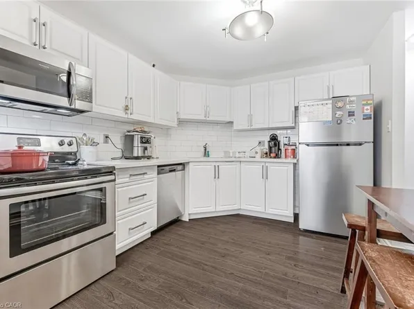 2035 South Millway, Mississauga, ON L5L 1R7